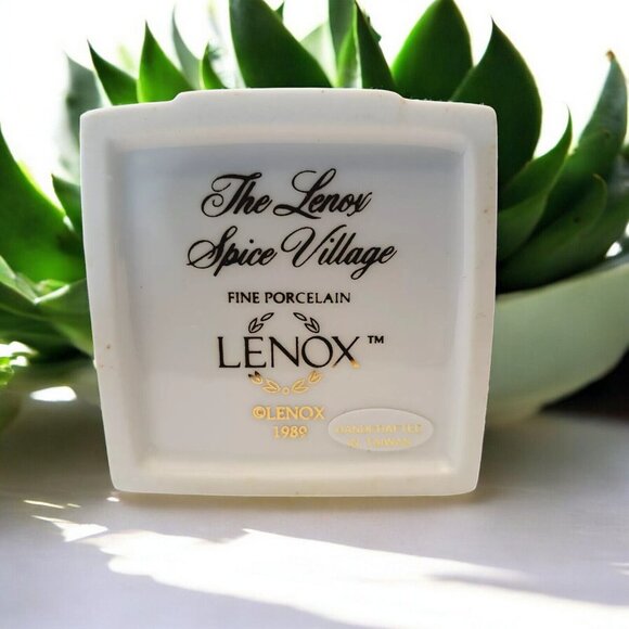 Lenox Allspice Ceramic House Container - Multicolor - Picture 3 of 13